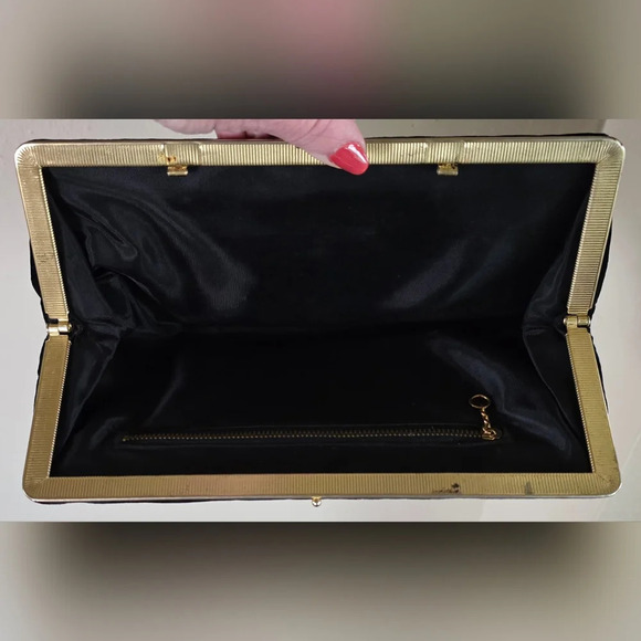 Vintage Black Velvet Clutch Purse - Picture 6 of 12